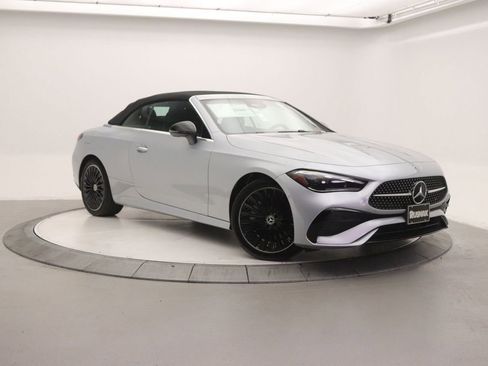New 2026 Mercedes-Benz CLE 450 4MATIC Cabriolet image 16