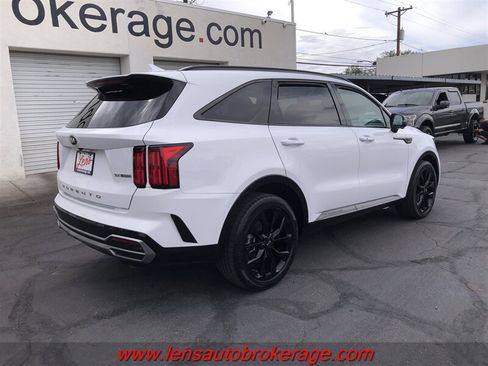 Used 2021 Kia Sorento SX FWD image 8