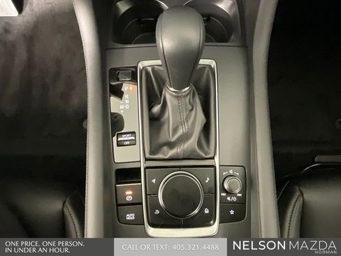 New 2026 MAZDA MAZDA3 2.5 S Sedan w/ Preferred Pkg image 38