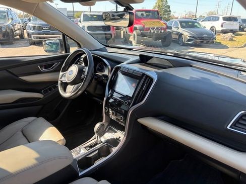 Used 2019 Subaru Ascent Limited image 16