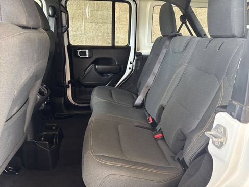 Used 2025 Jeep Wrangler Unlimited Sport AWD/4WD image 24