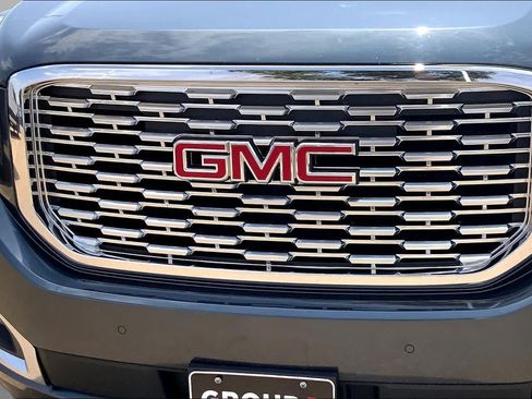 Used 2019 GMC Yukon Denali w/ Denali Ultimate Package AWD/4WD image 30