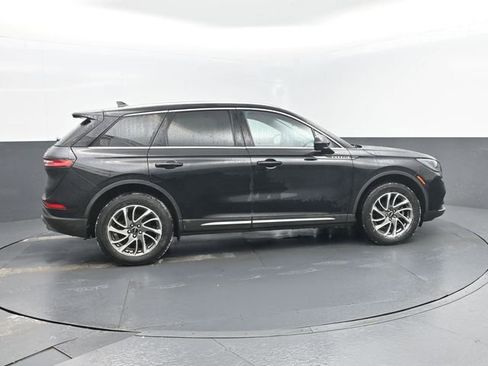 Used 2022 Lincoln Corsair AWD w/ Equipment Group 101A image 4