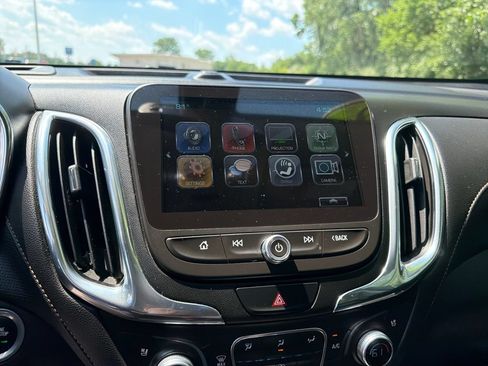 Used 2018 Chevrolet Equinox Premier AWD/4WD image 20