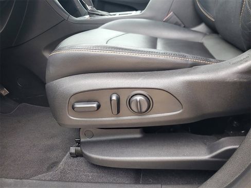 Used 2020 Chevrolet Equinox Premier image 15