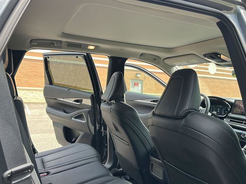 Used 2025 INFINITI QX60 Luxe FWD image 30