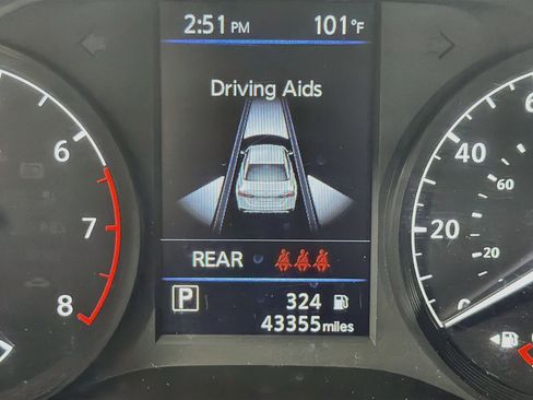 Used 2024 Nissan Altima 2.5 S FWD image 19