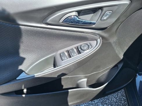 Used 2025 Chevrolet Malibu RS FWD image 15