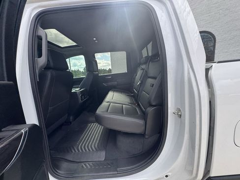 Used 2020 Chevrolet Silverado 2500 LTZ w/ LTZ Premium Package image 8