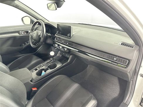 Used 2024 Honda Civic Sport image 28
