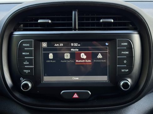 Used 2021 Kia Soul LX FWD image 22