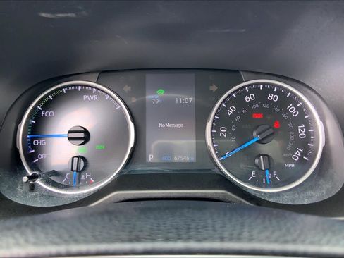 Used 2020 Toyota RAV4 XLE w/ XLE Grade Weather Package AWD/4WD image 25