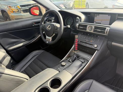Used 2015 Lexus IS 350 w/ F-Sport Package RWD image 12