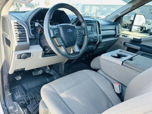 Used 2018 Ford F250 XLT image 7