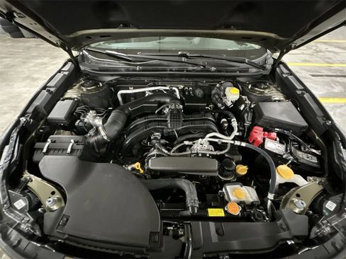 Certified 2025 Subaru Outback Limited image 14