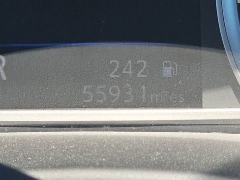 Used 2019 Nissan Sentra SV FWD image 11
