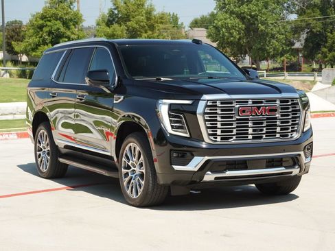 Used 2025 GMC Yukon Denali AWD/4WD image 6