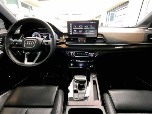Used 2023 Audi Q5 2.0T Premium Plus w/ Premium Plus Package image 16