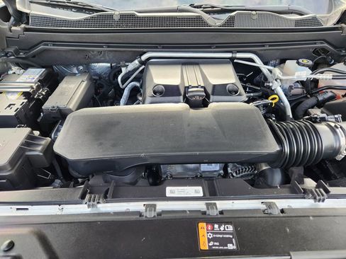 Certified 2025 GMC Canyon Elevation w/ Convenience Package image 18