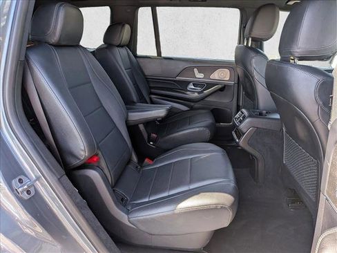 Certified 2022 Mercedes-Benz GLS 450 4MATIC image 21