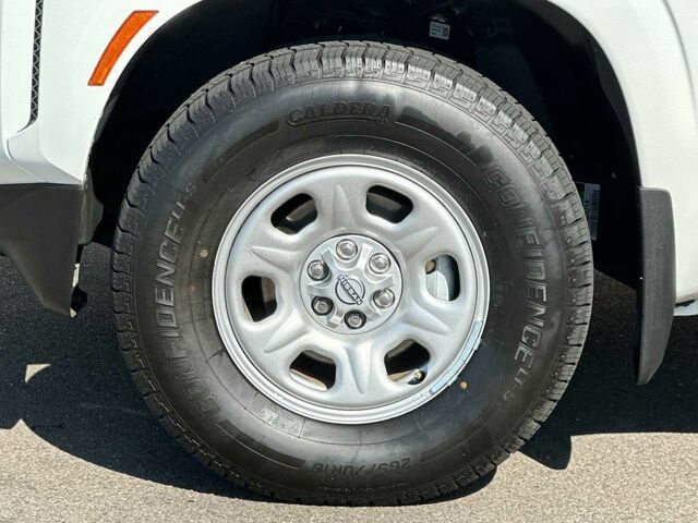 Used 2022 Nissan Frontier S w/ Technology Package AWD/4WD image 32