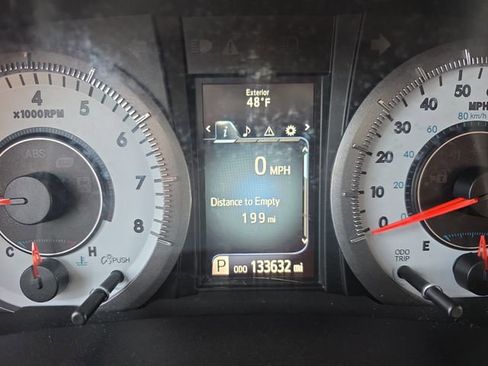 Used 2017 Toyota Sienna SE image 21