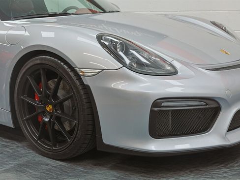Used 2016 Porsche Boxster Spyder RWD image 63