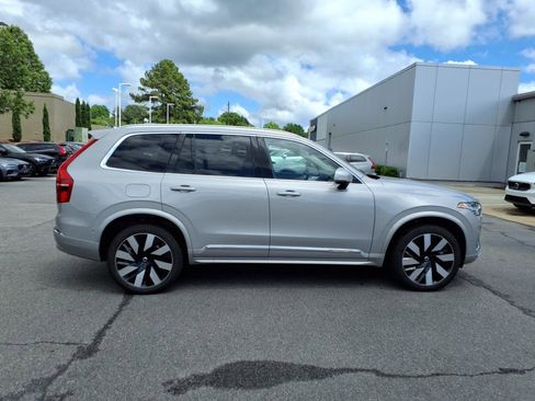 Used 2024 Volvo XC90 T8 Ultimate image 29