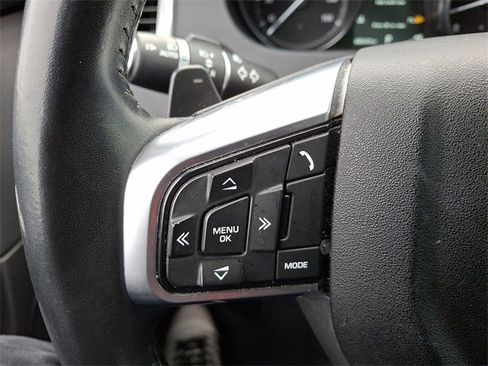 Used 2017 Land Rover Discovery Sport HSE image 22