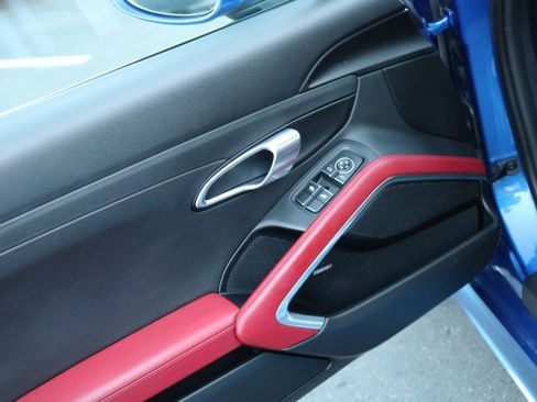 Used 2017 Porsche 718 Cayman image 22