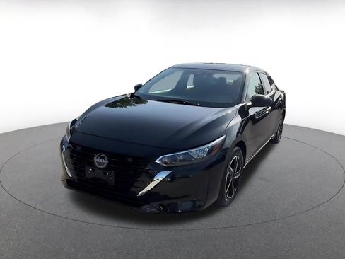 Used 2025 Nissan Sentra SV FWD image 7