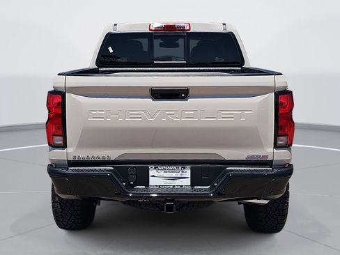 New 2026 Chevrolet Colorado ZR2 w/ Technology Package AWD/4WD image 4