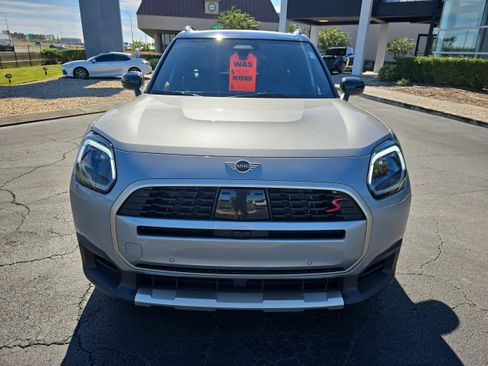 Certified 2025 MINI Cooper Countryman S w/ Comfort Package Max image 3