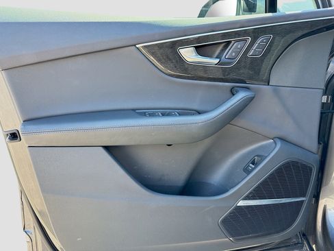 Used 2021 Audi Q7 3.0T Prestige w/ Prestige Package image 23