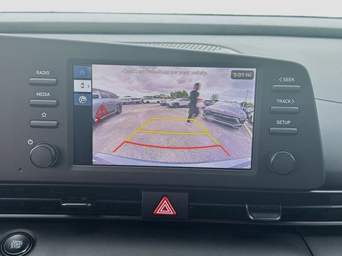 New 2026 Hyundai Elantra Sport FWD image 11