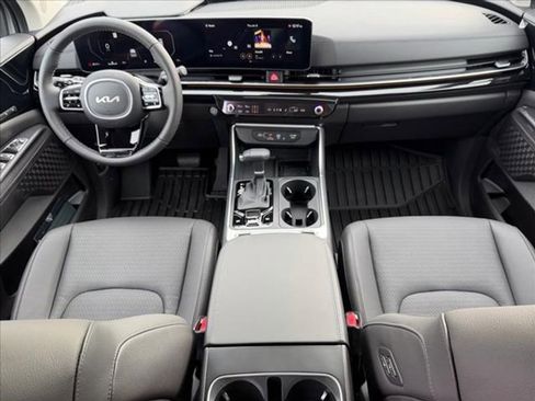 New 2026 Kia Carnival SX Prestige image 17