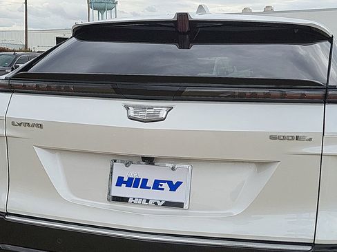 Certified 2024 Cadillac Lyriq Luxury w/ LPO, Floor Liner Package image 31