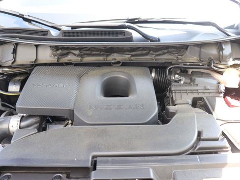 Used 2025 Nissan Murano SV AWD/4WD image 34