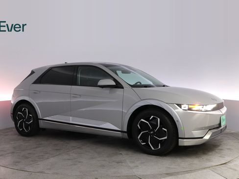 Used 2024 Hyundai Ioniq 5 Limited RWD image 14
