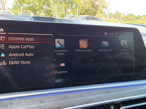 Used 2020 BMW X7 M50i w/ Dynamic Handling Package AWD/4WD image 43