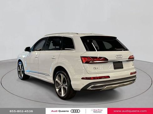 Used 2023 Audi Q7 3.0T Premium Plus w/ Premium Plus Package AWD/4WD image 3
