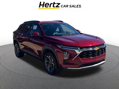 Used 2025 Chevrolet Trax LT