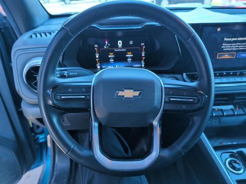 Used 2023 Chevrolet Colorado LT w/ LT Convenience Package II AWD/4WD image 15