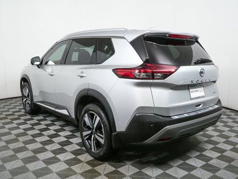 Used 2021 Nissan Rogue SL image 28
