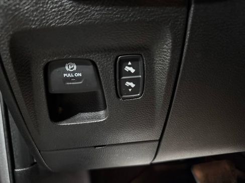 Used 2020 RAM 1500 Big Horn AWD/4WD image 8