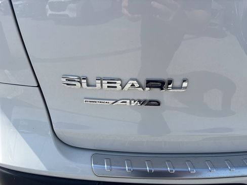 Used 2019 Subaru Ascent Touring w/ Popular Package #2 image 9