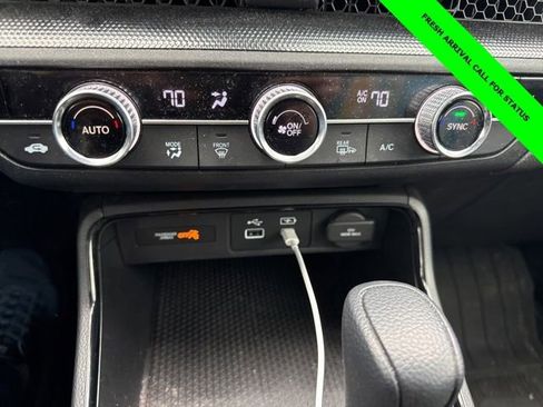 Used 2024 Honda CR-V EX image 25