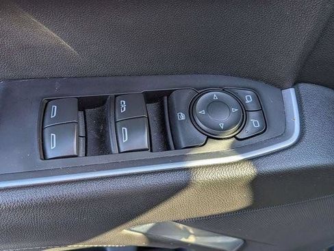 Used 2022 Chevrolet Silverado 1500 RST AWD/4WD image 15