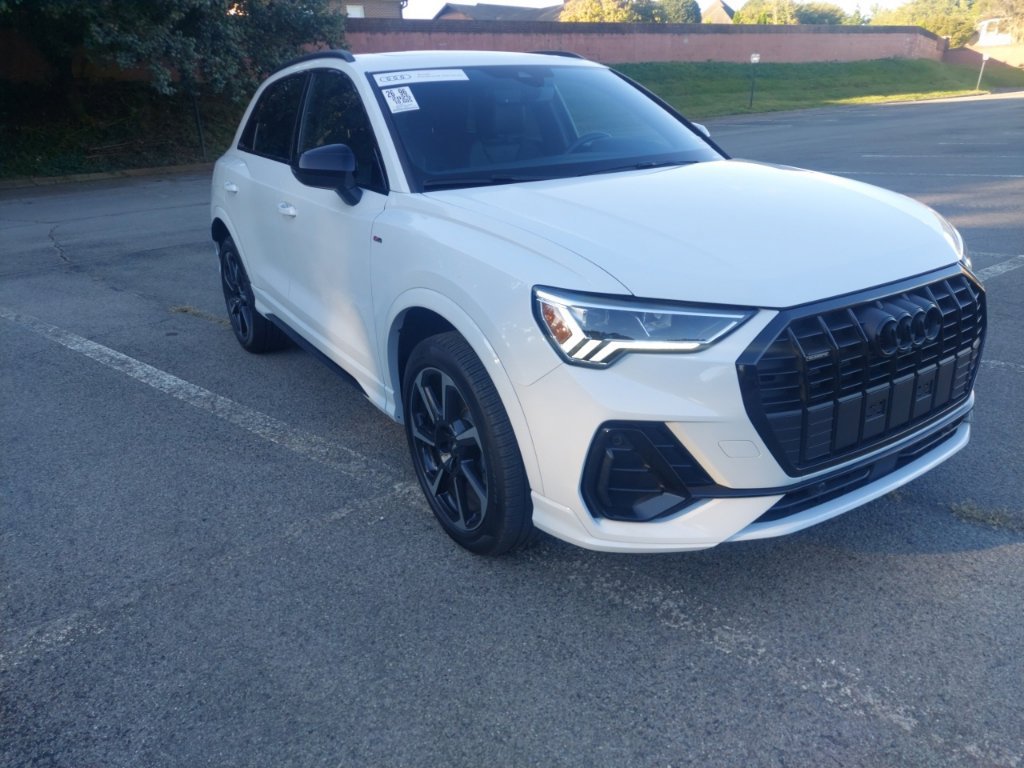 Used 2025 Audi Q3 2.0T Premium Plus w/ Premium Plus Package AWD/4WD image 6