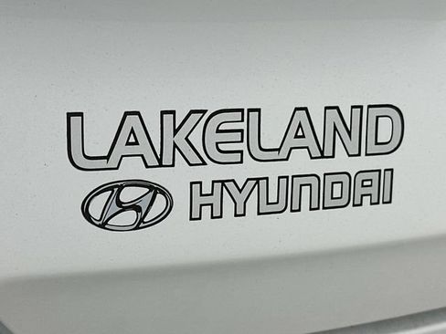 Used 2022 Hyundai Palisade SE AWD/4WD image 28